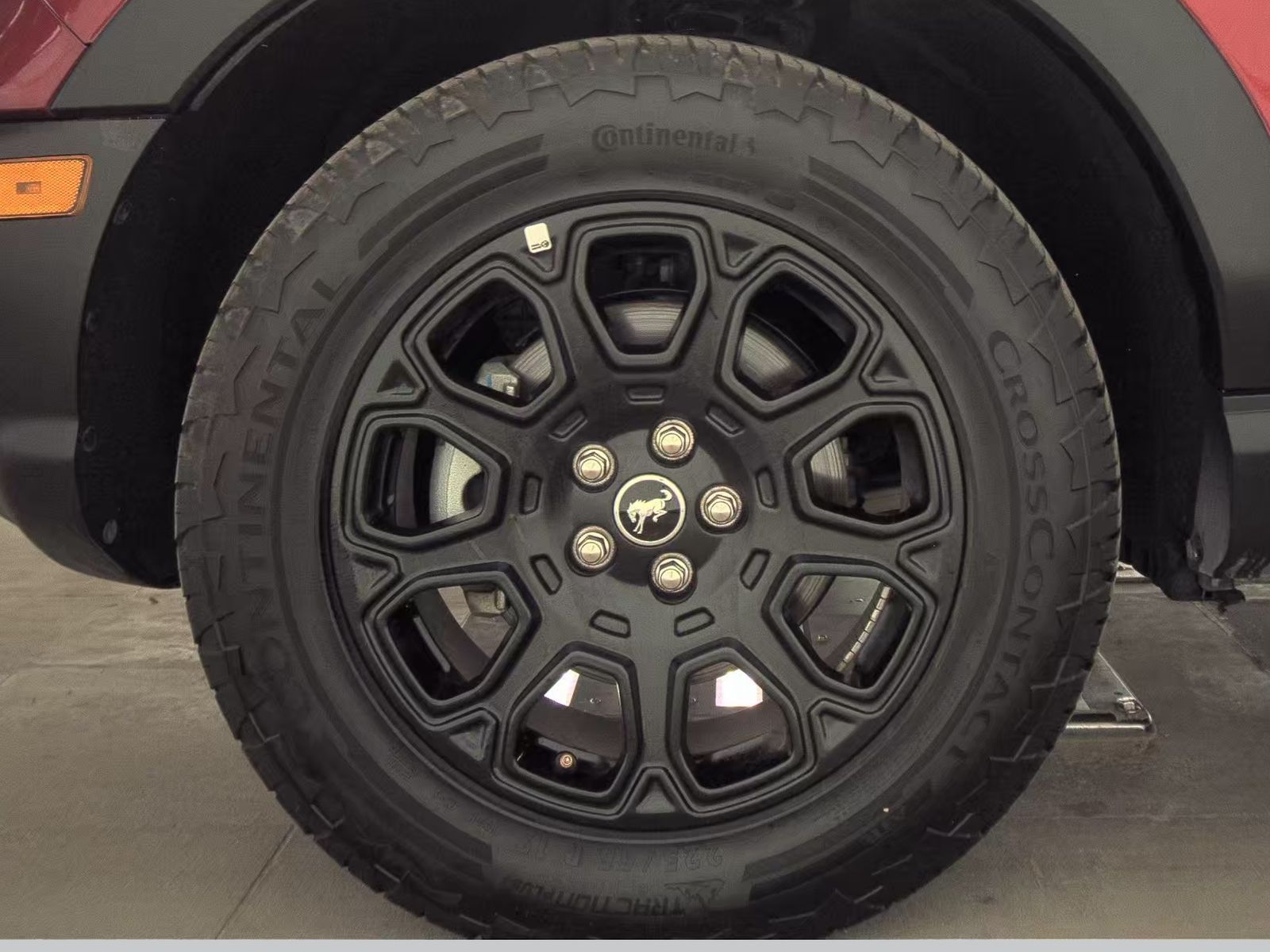 FORD BRONCO - 10