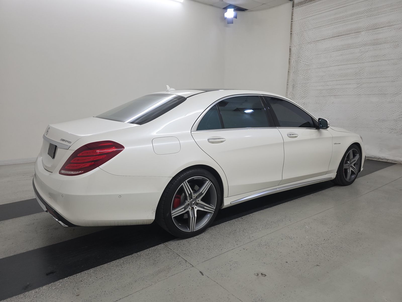 MERCEDES-BENZ S-CLASS AMG - 5