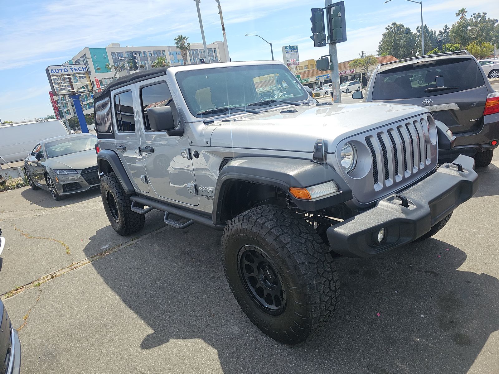 JEEP WRANGLER - 4