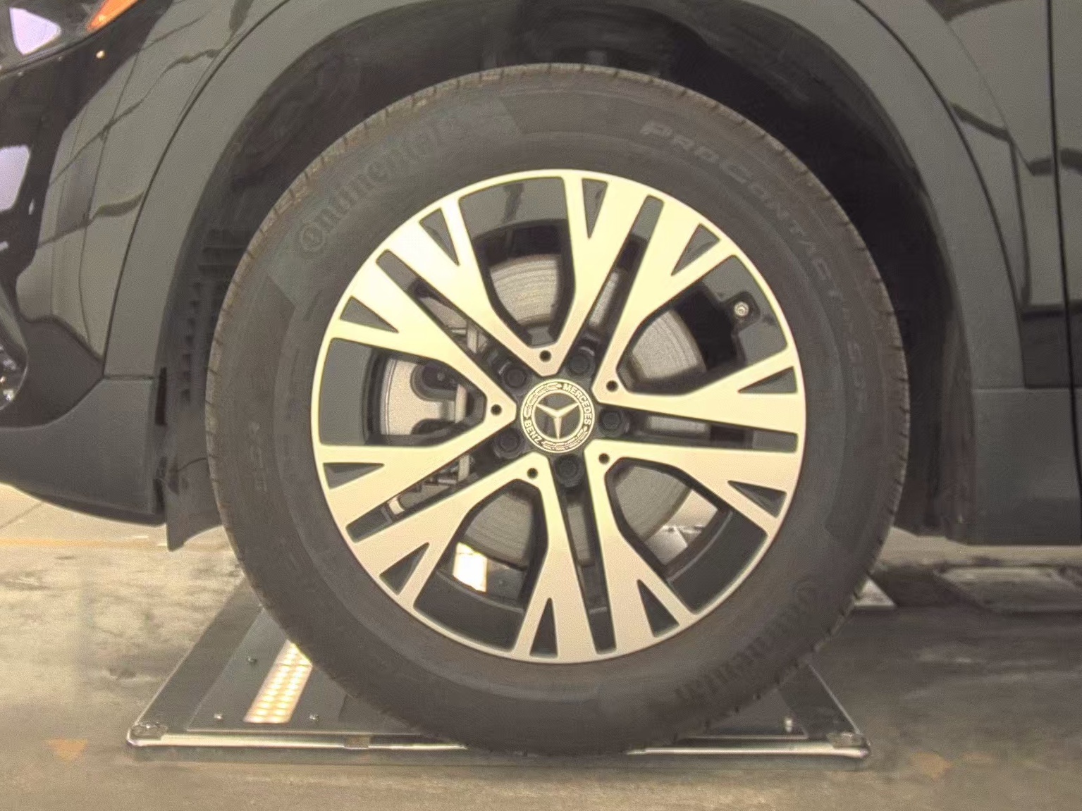 MERCEDES-BENZ GLA-CLASS - 10