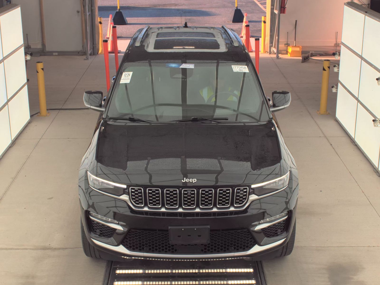 JEEP GRAND CHEROKEE - 3