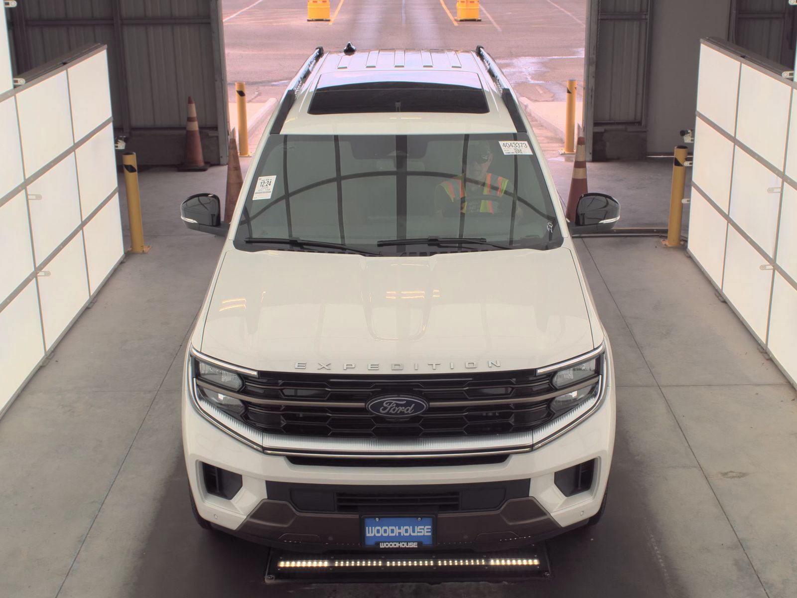 FORD EXPEDITION MAX - 3
