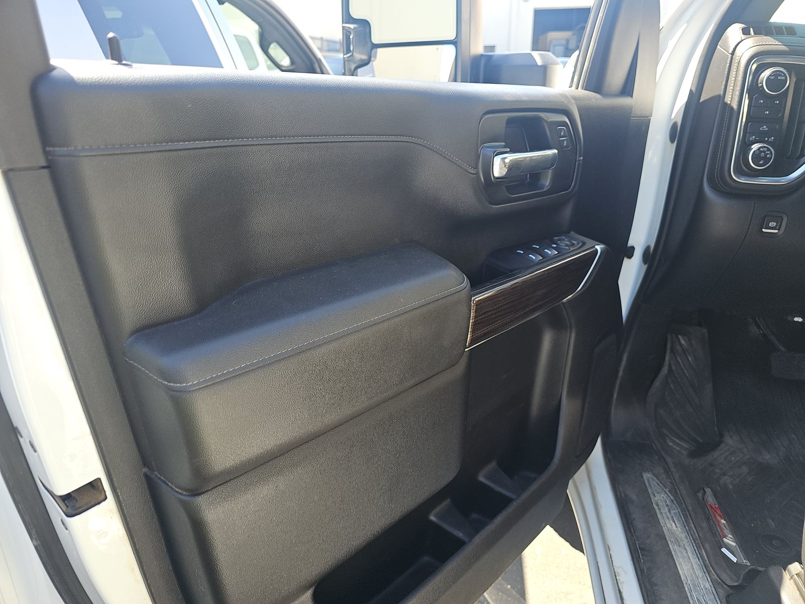 CHEVROLET OTHER - 10