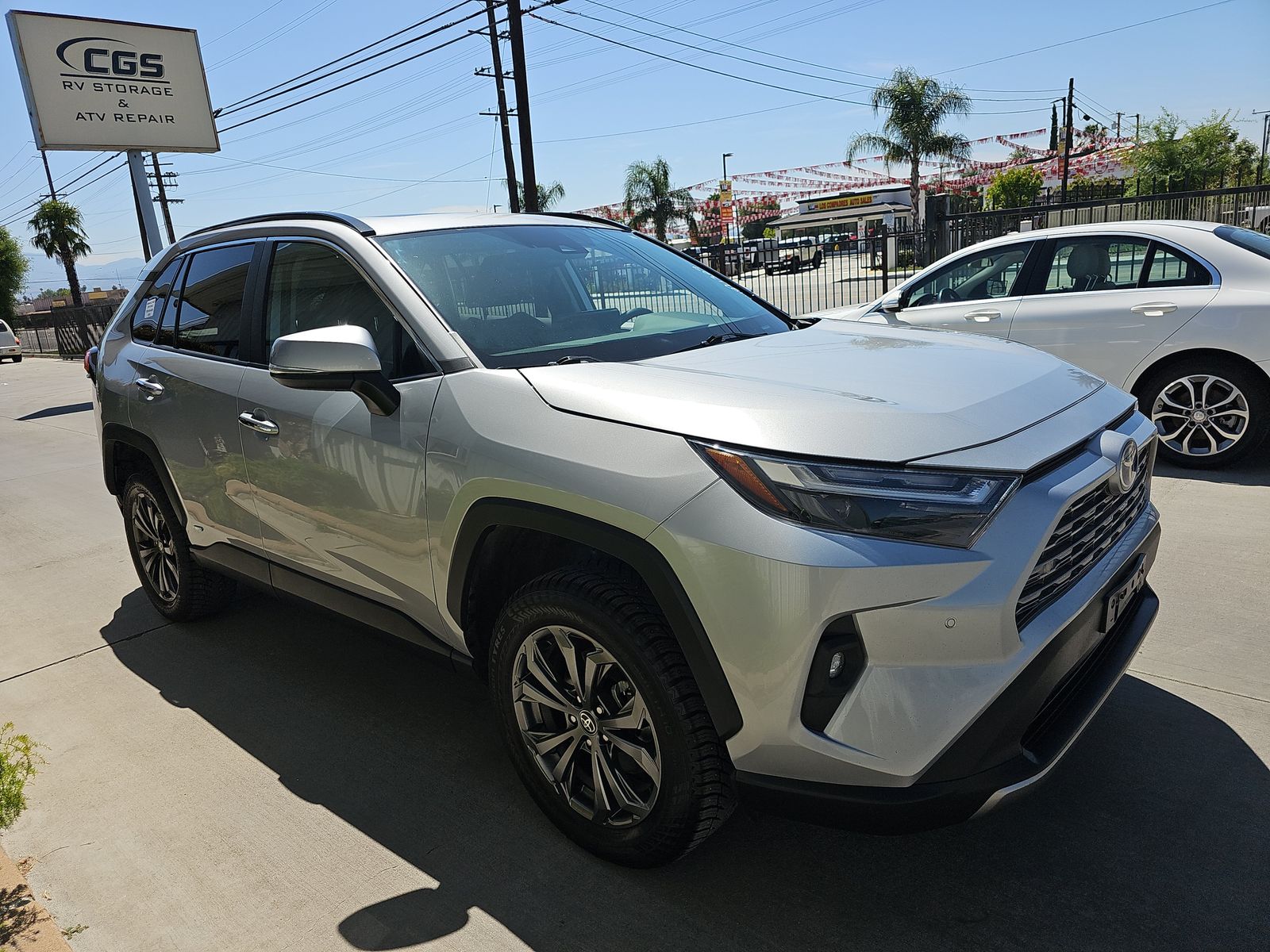 TOYOTA PRIUS - 4