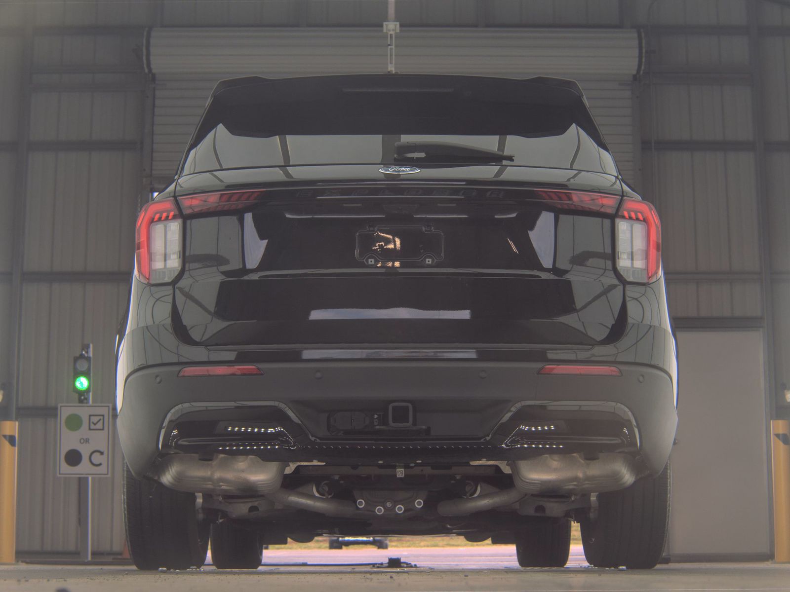 FORD EXPLORER - 8