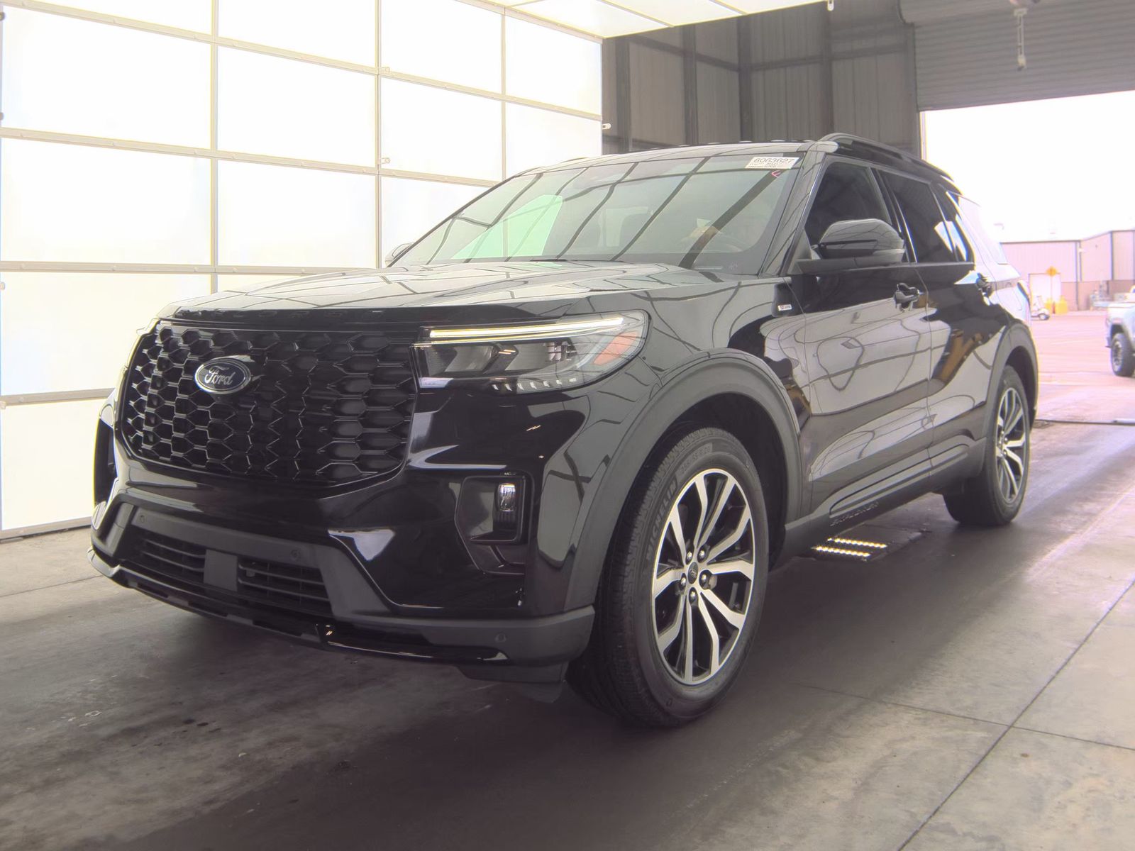 FORD EXPLORER - 1