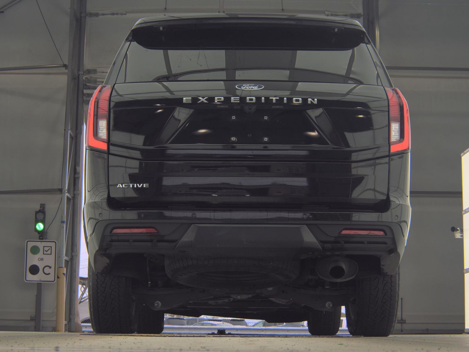 FORD EXPEDITION - 8