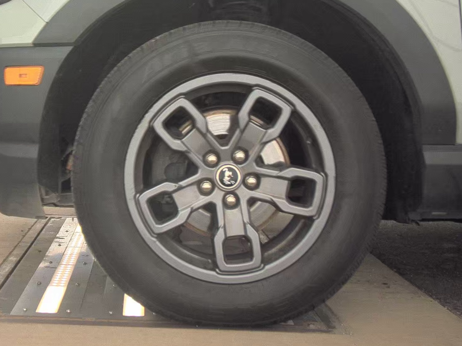 FORD BRONCO SPORT - 10
