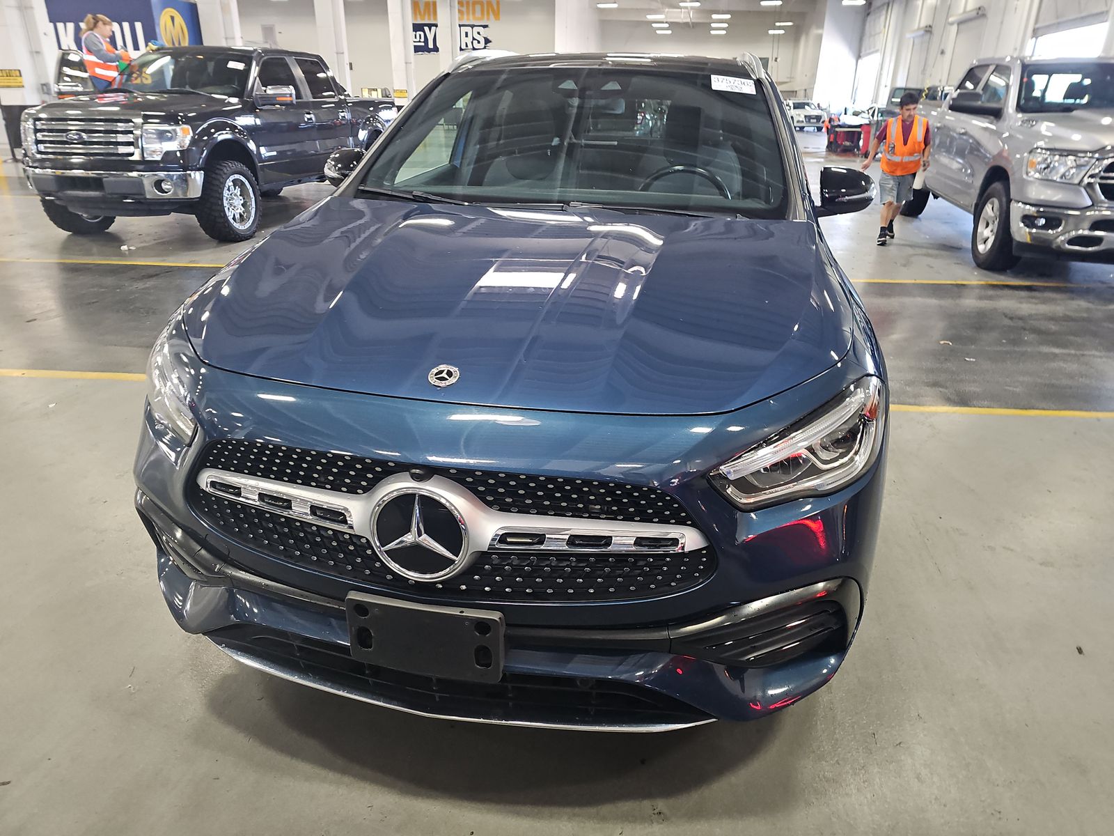 MERCEDES-BENZ GLA-CLASS - 3