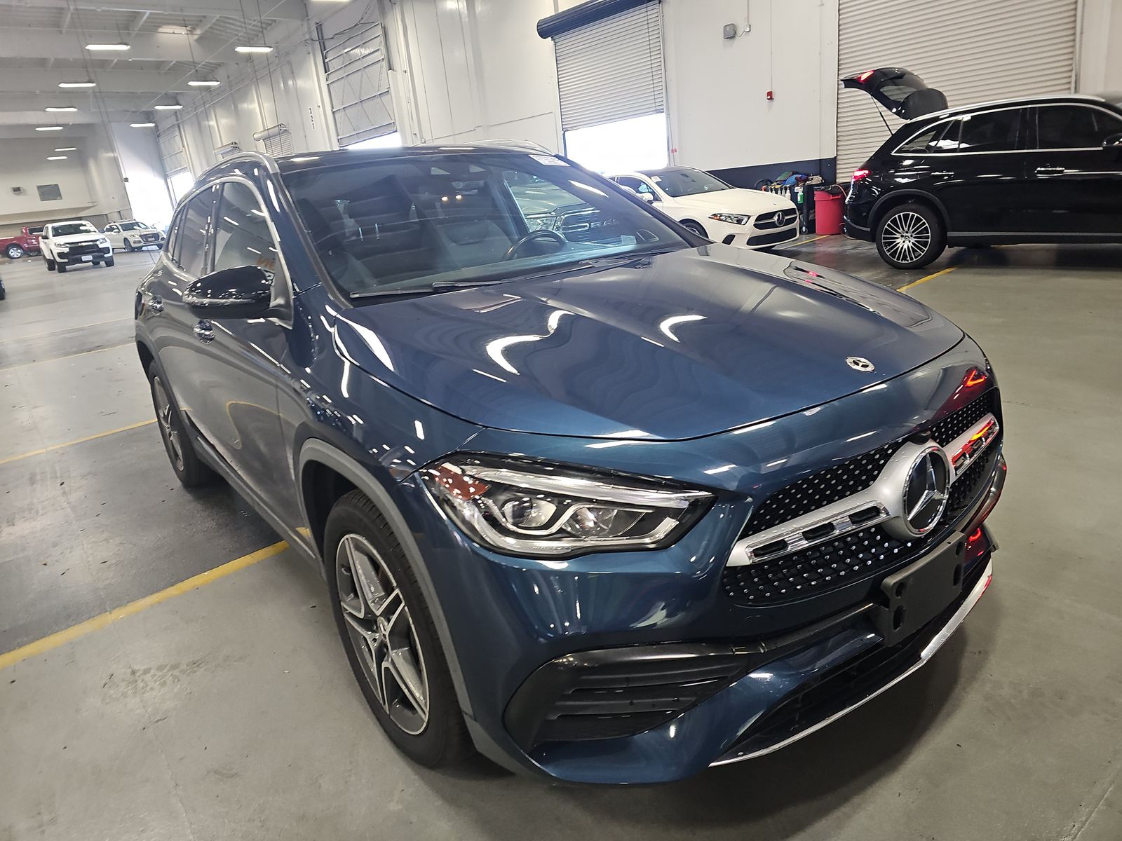 MERCEDES-BENZ GLA-CLASS - 4