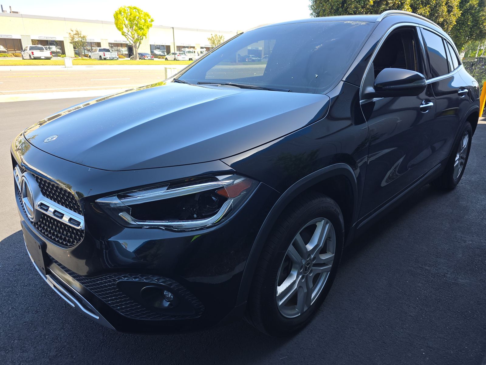 MERCEDES-BENZ GLA-CLASS - 1