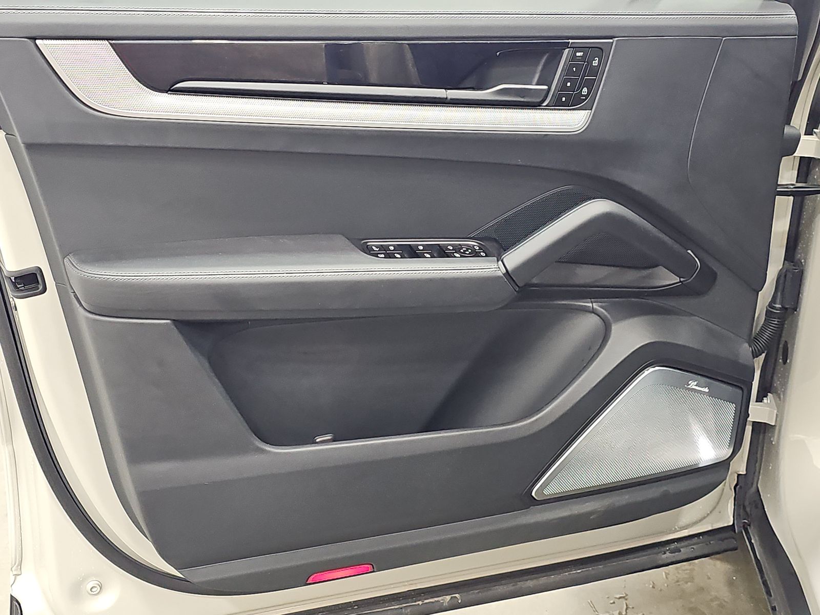 PORSCHE CAYENNE - 10
