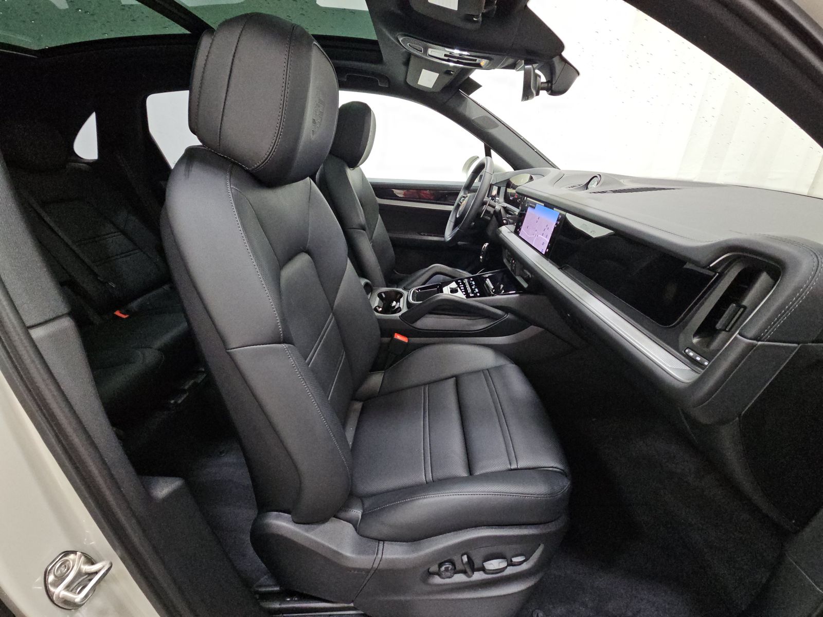 PORSCHE CAYENNE - 9