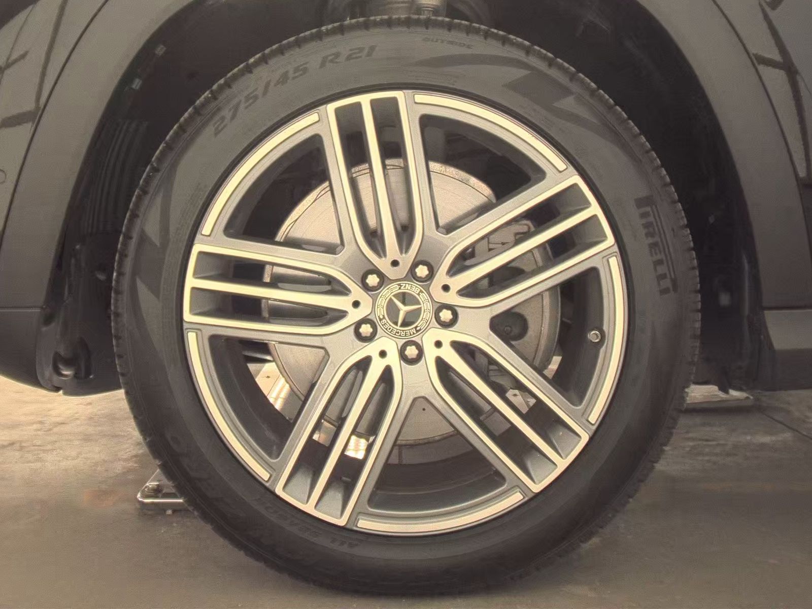 MERCEDES-BENZ GLS-CLASS - 10