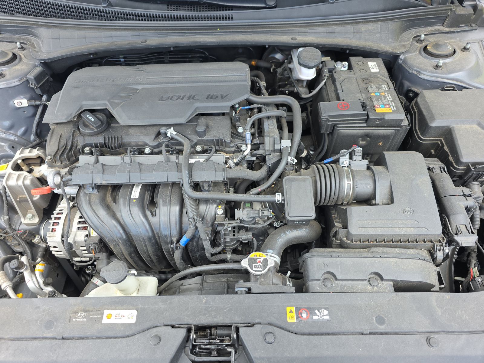 2024 Hyundai Elantra SEL FWD
