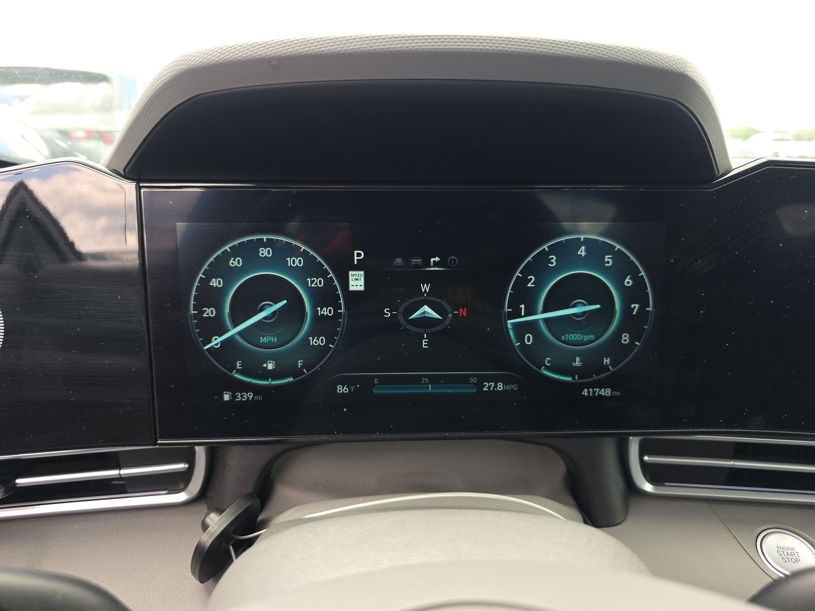 2024 Hyundai Elantra SEL FWD
