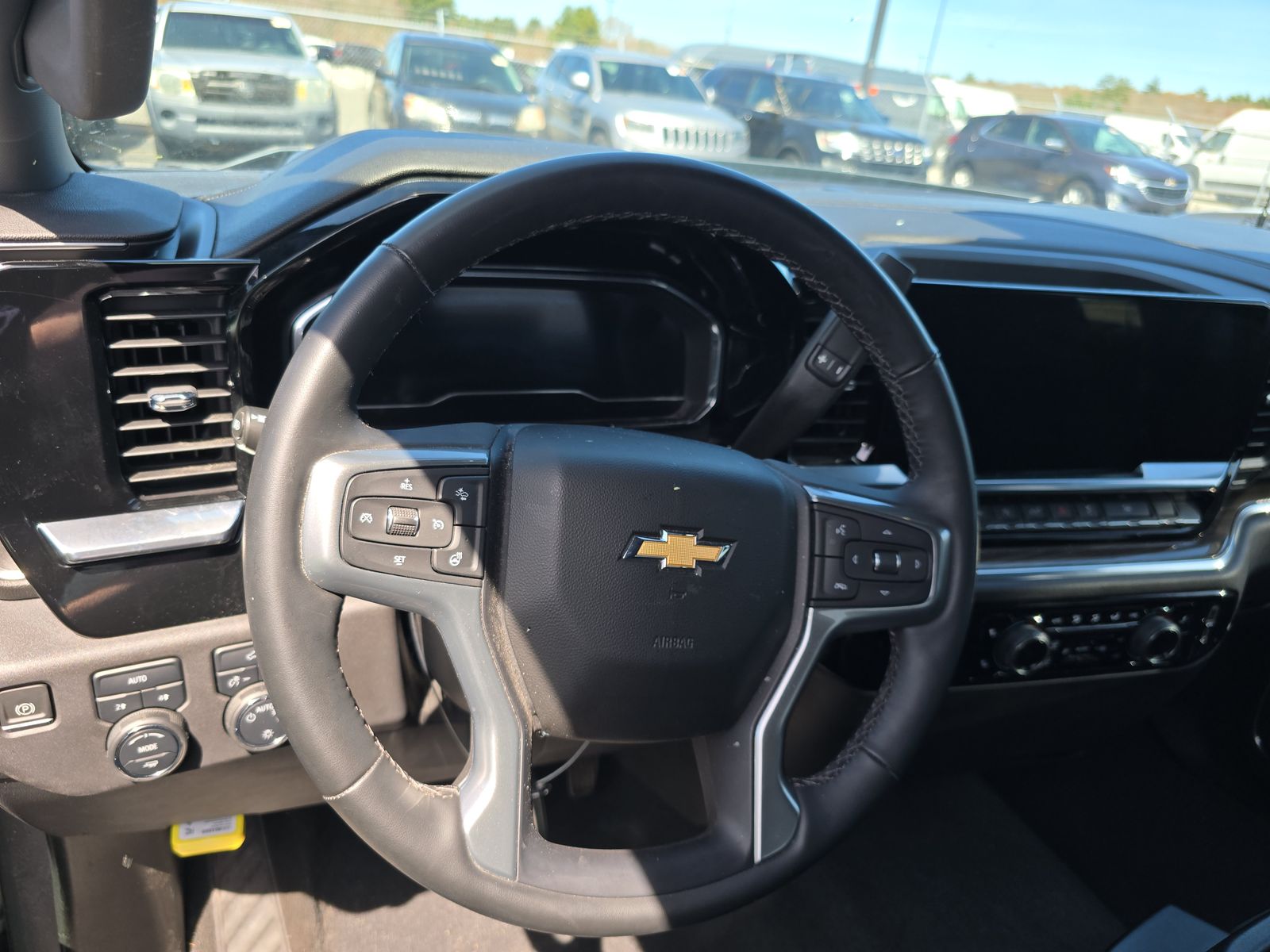 2023 Chevrolet Silverado 1500 LT AWD