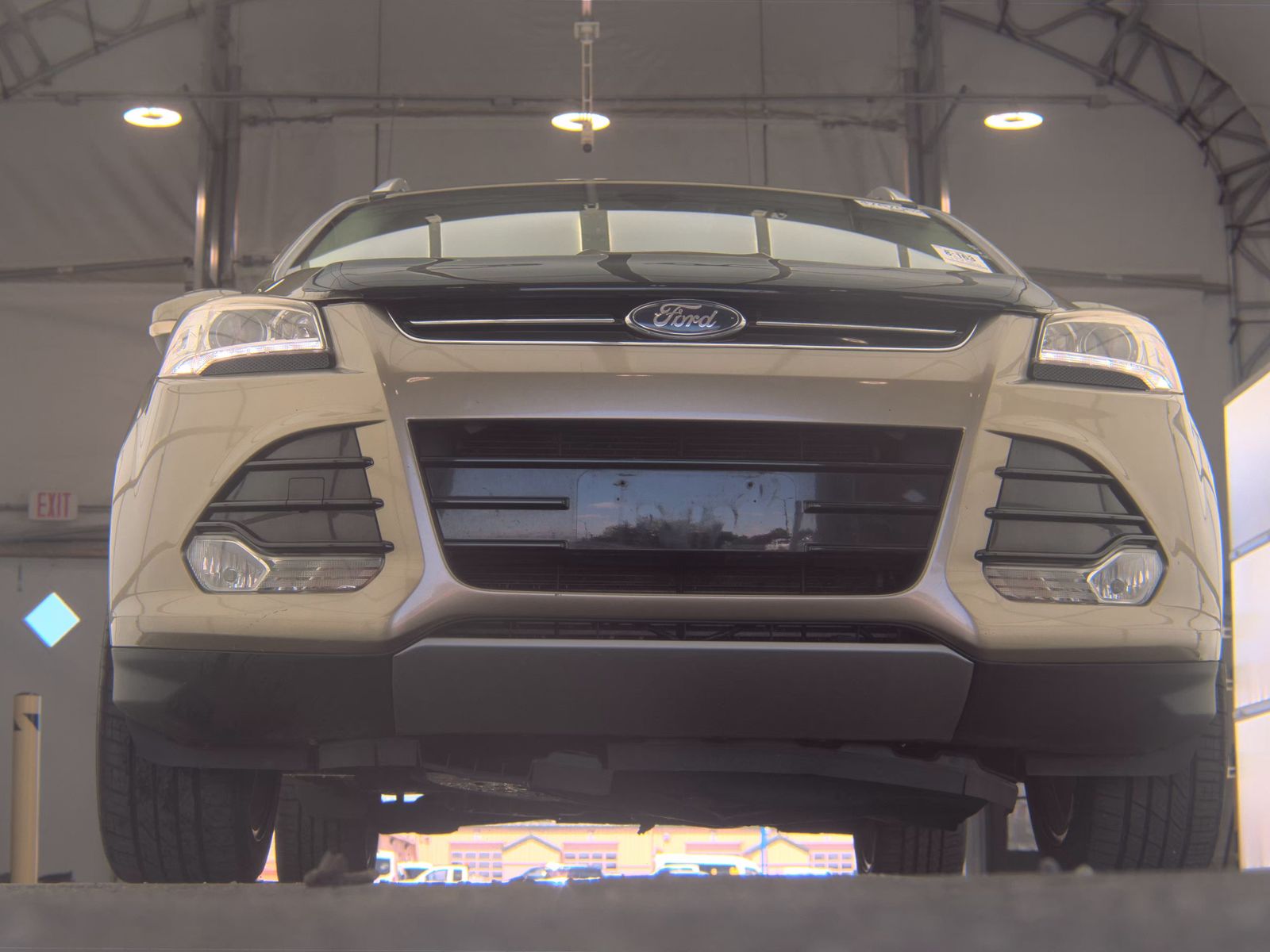 FORD ESCAPE - 4