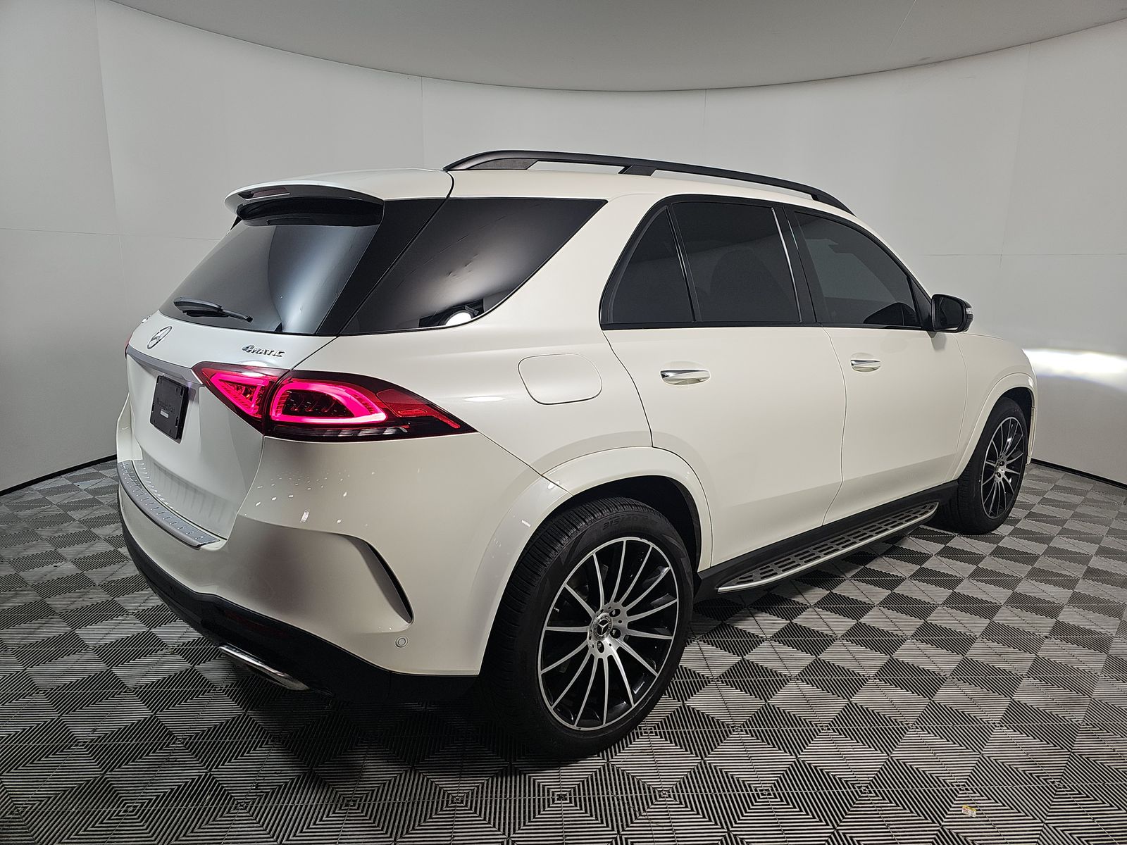 MERCEDES-BENZ GLE - 5