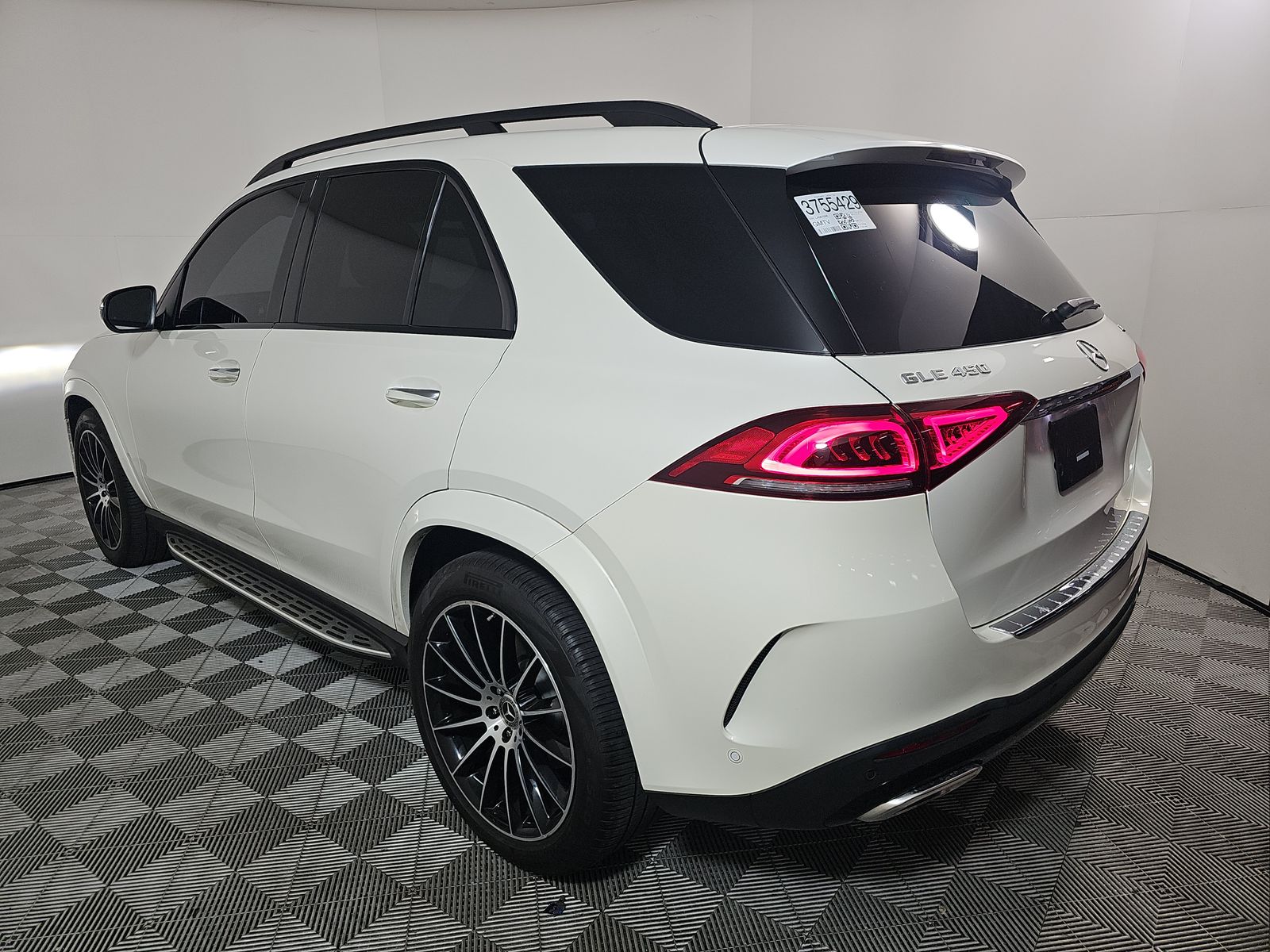 MERCEDES-BENZ GLE - 7