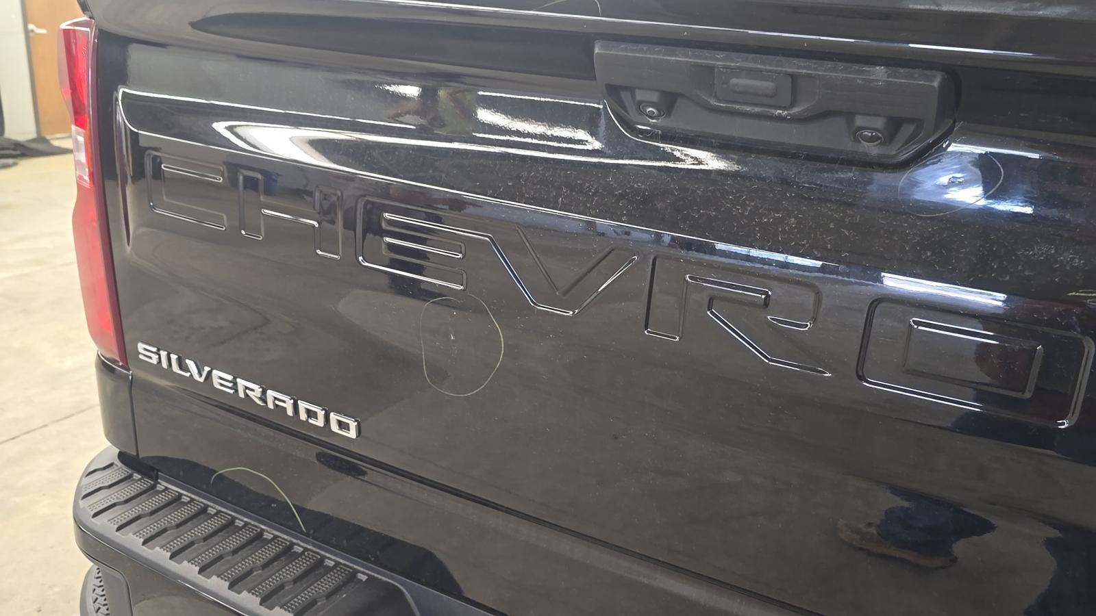 2024 Chevrolet Silverado 1500 RST AWD