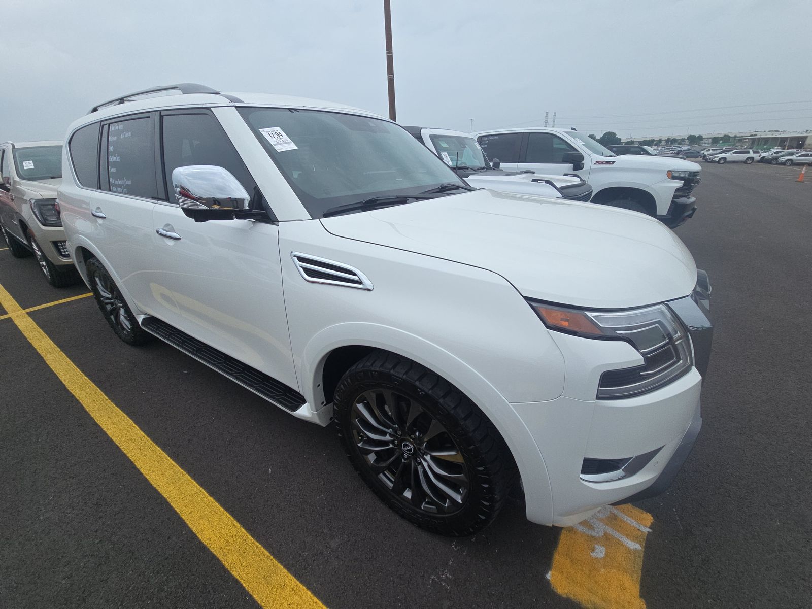 NISSAN ARMADA - 5