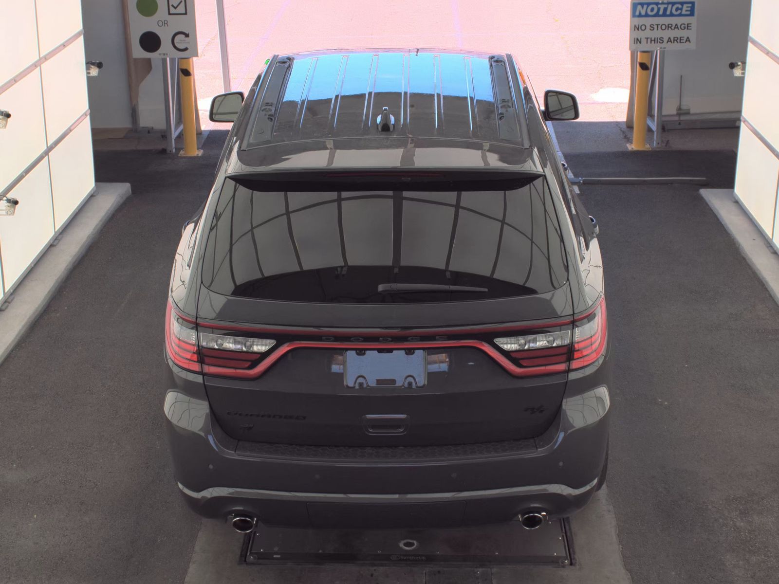 DODGE CHALLENGER - 6