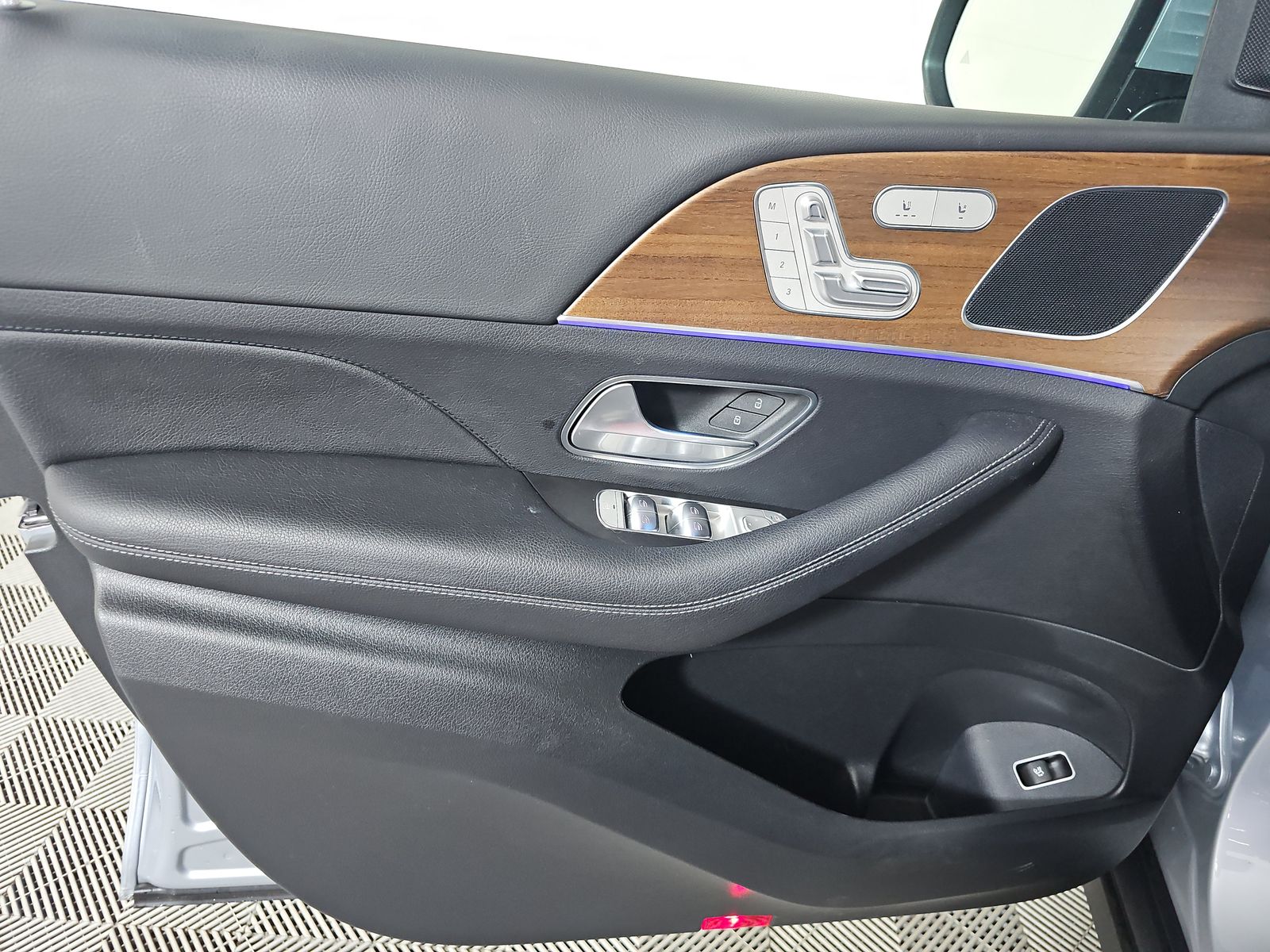 MERCEDES-BENZ GLE-CLASS - 10