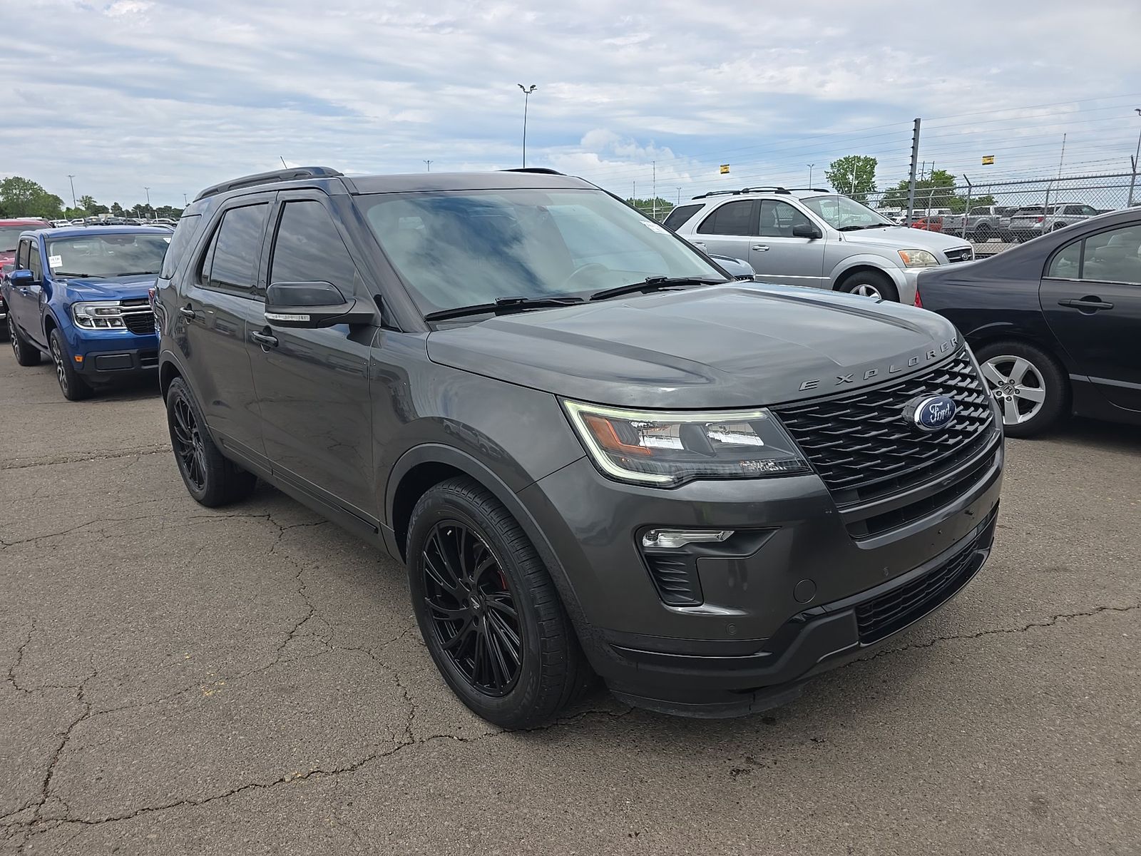 FORD EXPLORER - 4