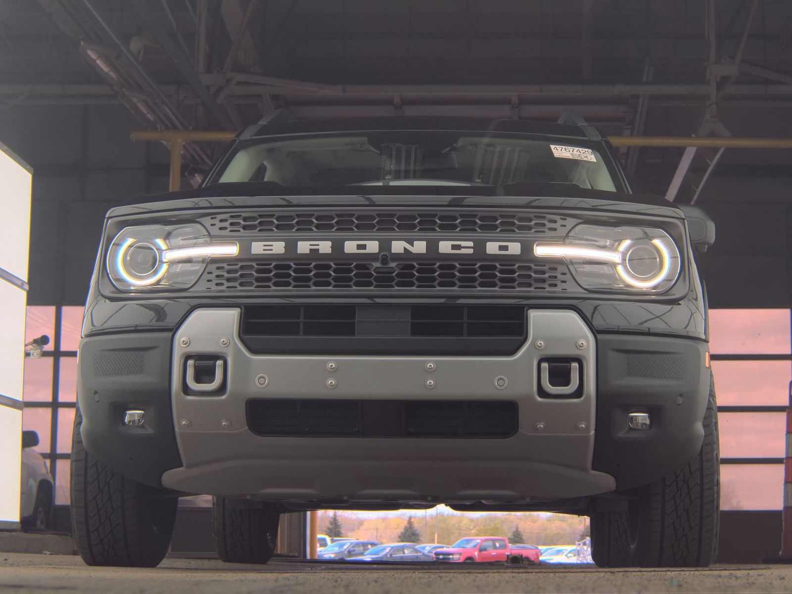 FORD BRONCO - 4