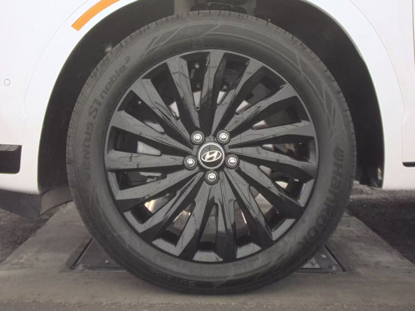 HYUNDAI PALISADE - 10
