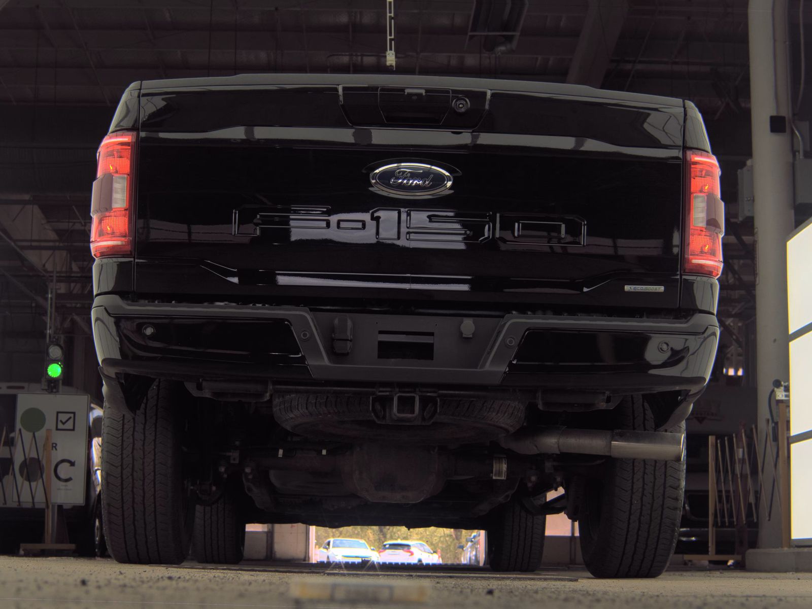FORD F-150 - 8