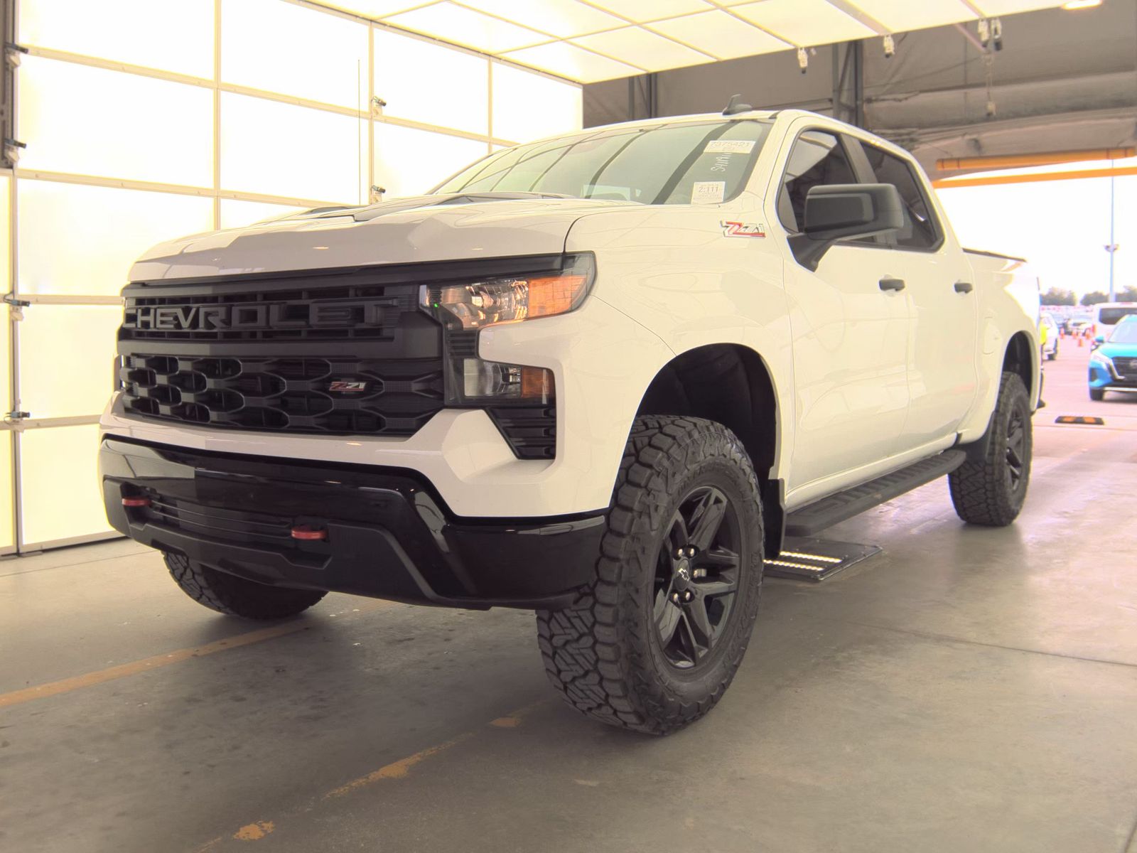 CHEVROLET SILVERADO - 1