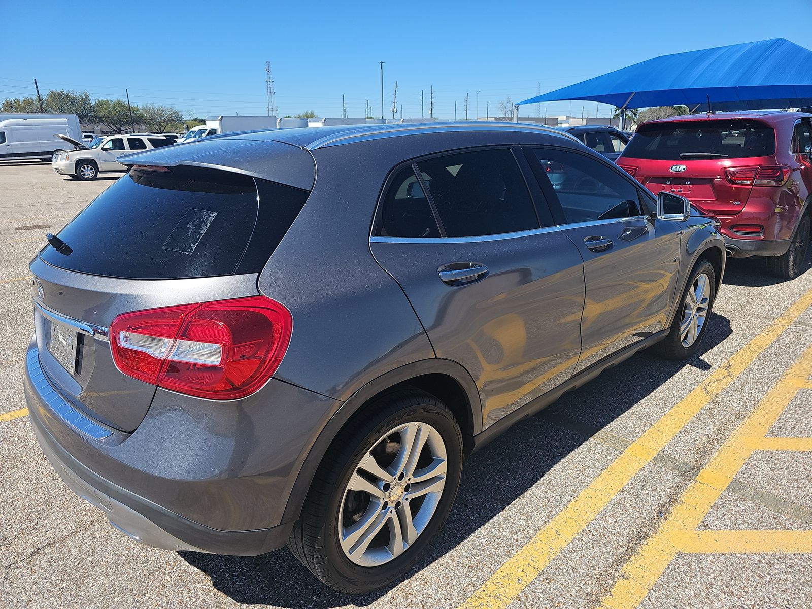 MERCEDES-BENZ GLA - 5