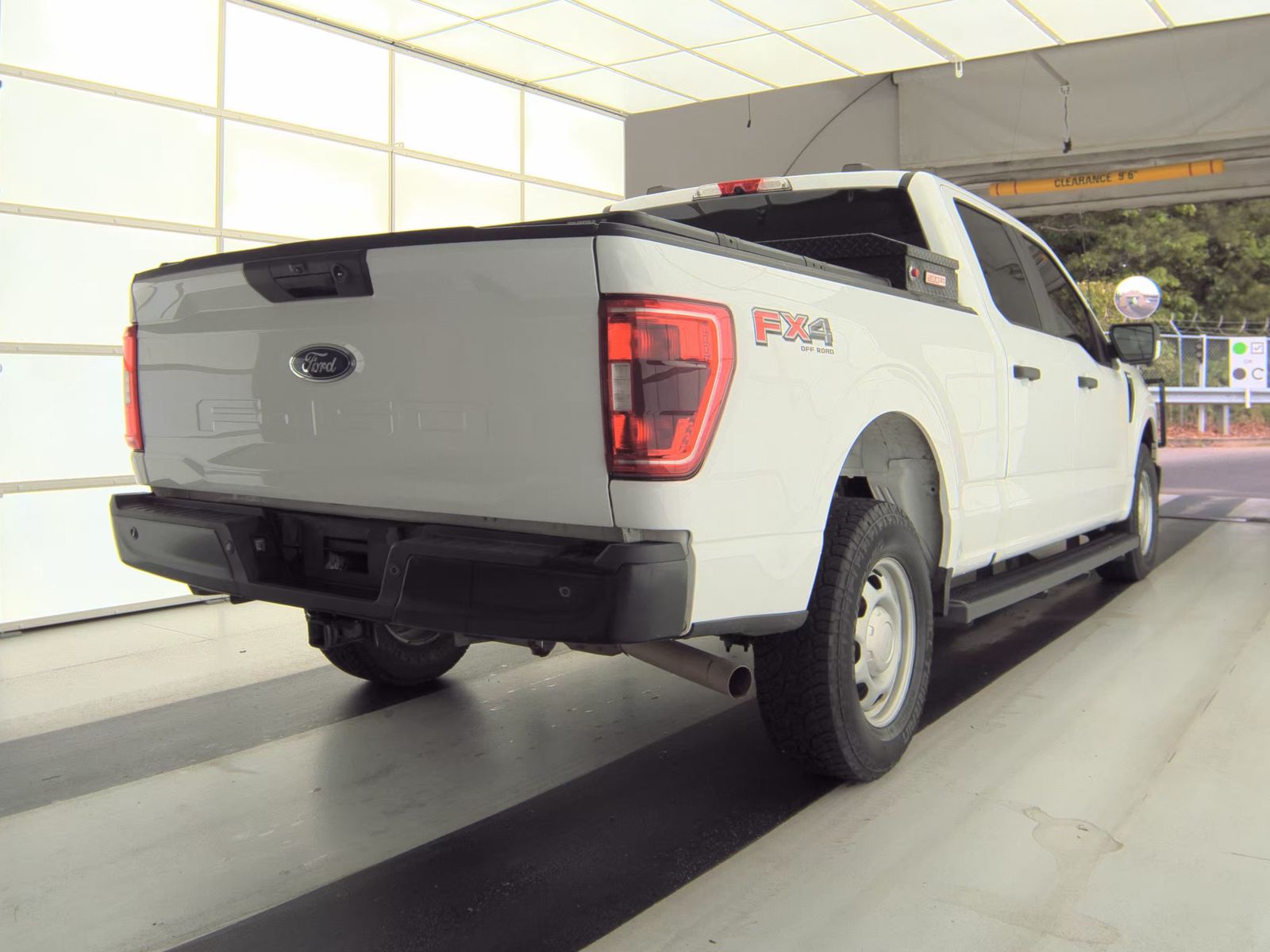 2022 Ford F-150 XL AWD