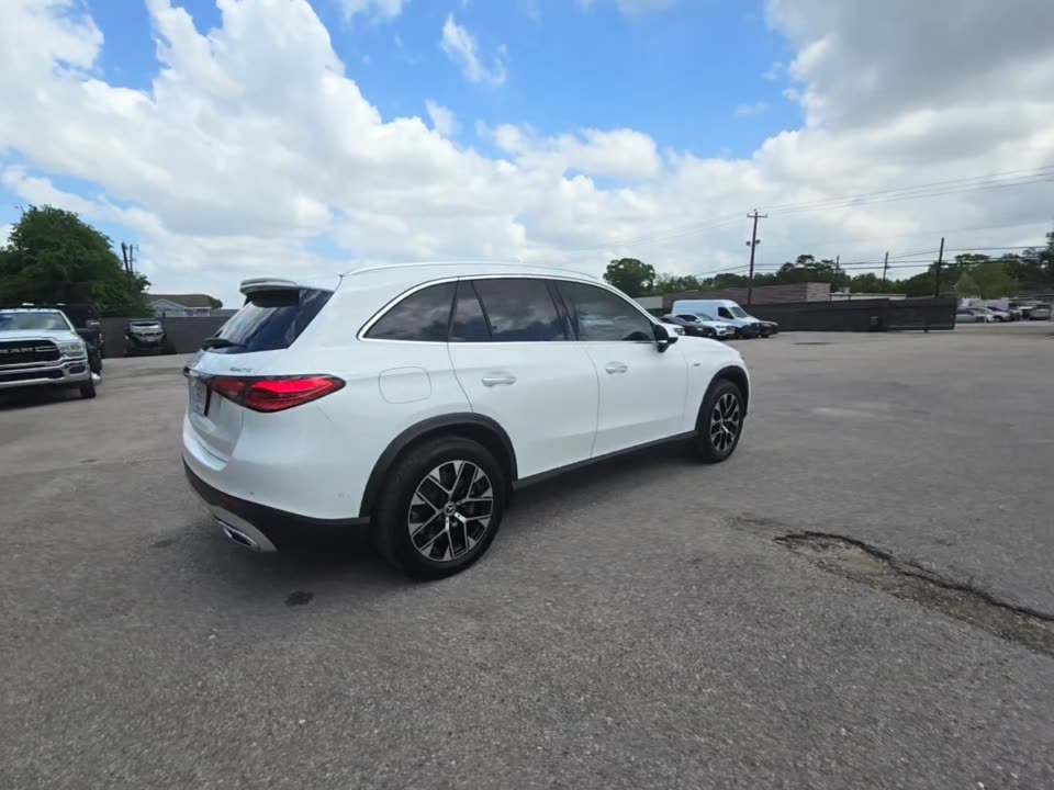 MERCEDES-BENZ GLC - 5