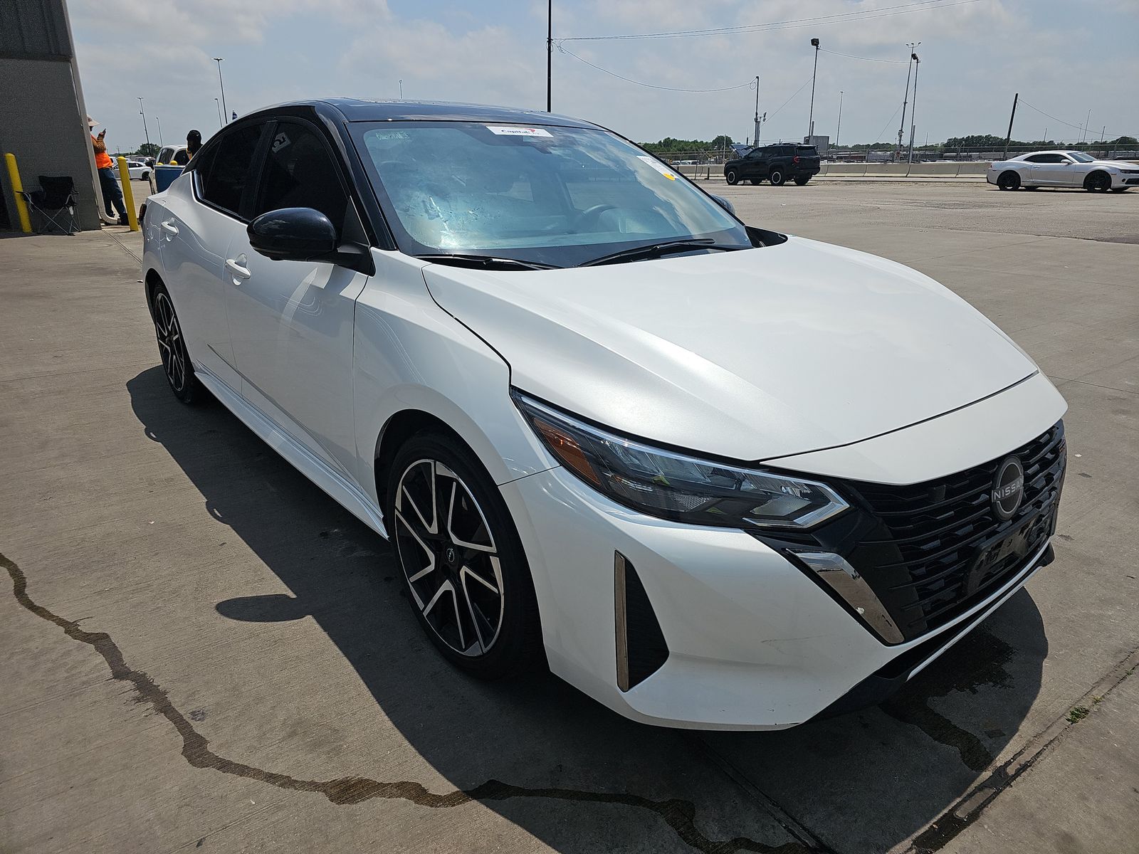 NISSAN SENTRA - 4