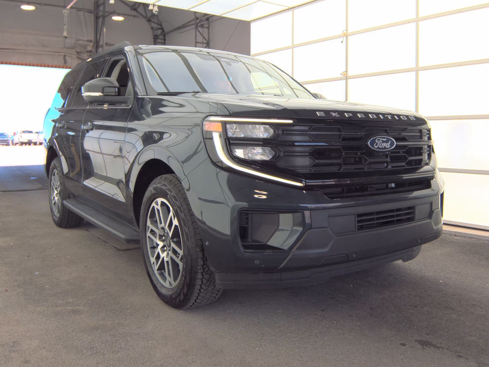 FORD EXPEDITION - 5