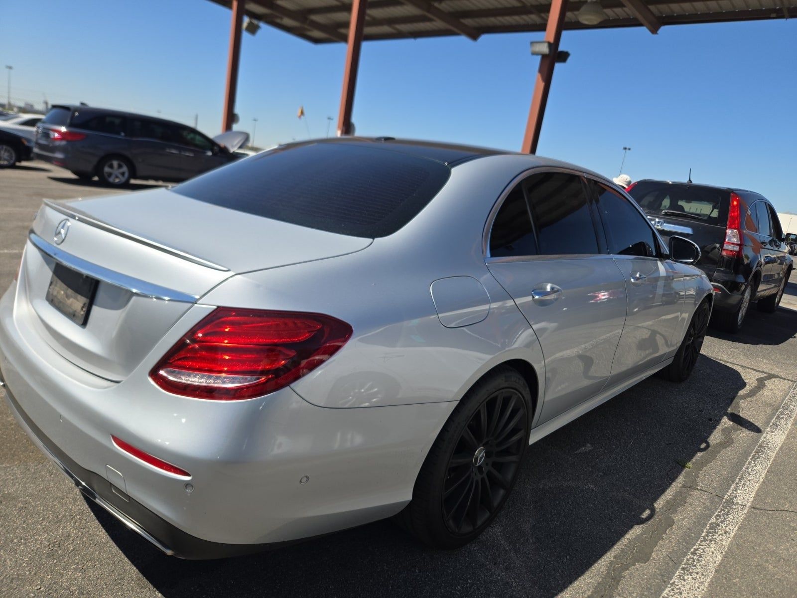 MERCEDES-BENZ E-CLASS - 6