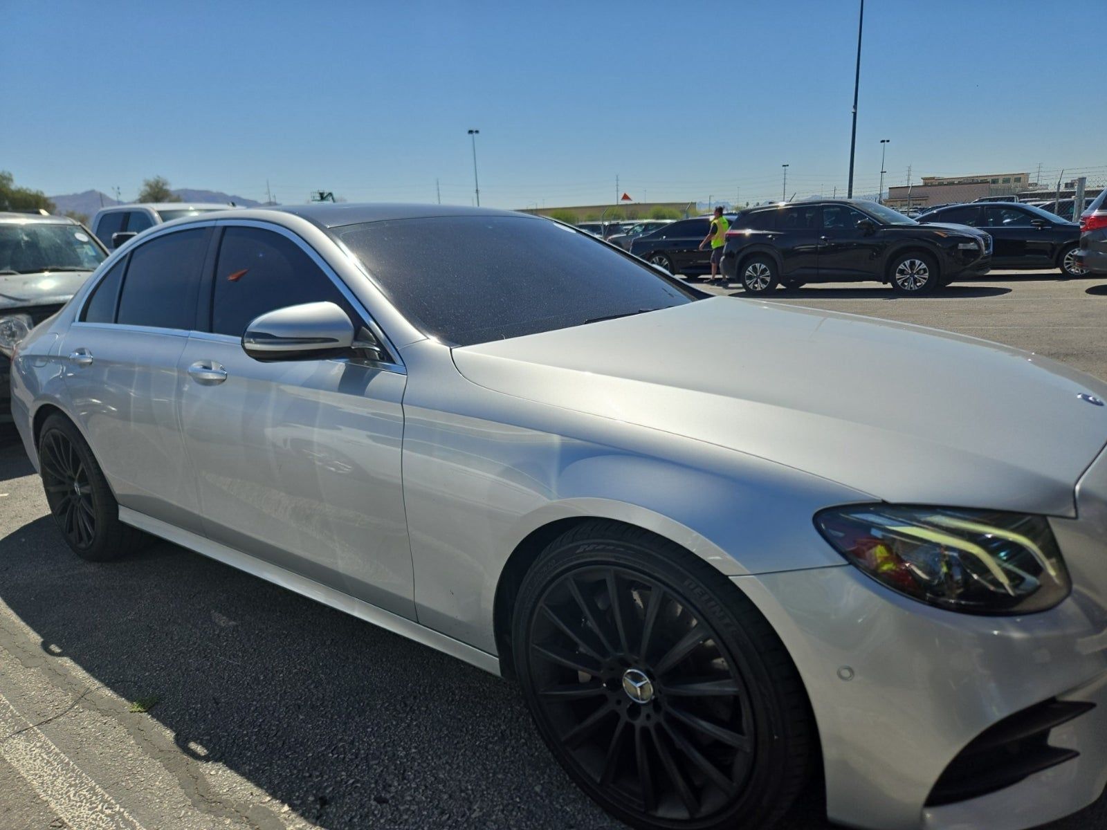 MERCEDES-BENZ E-CLASS - 7