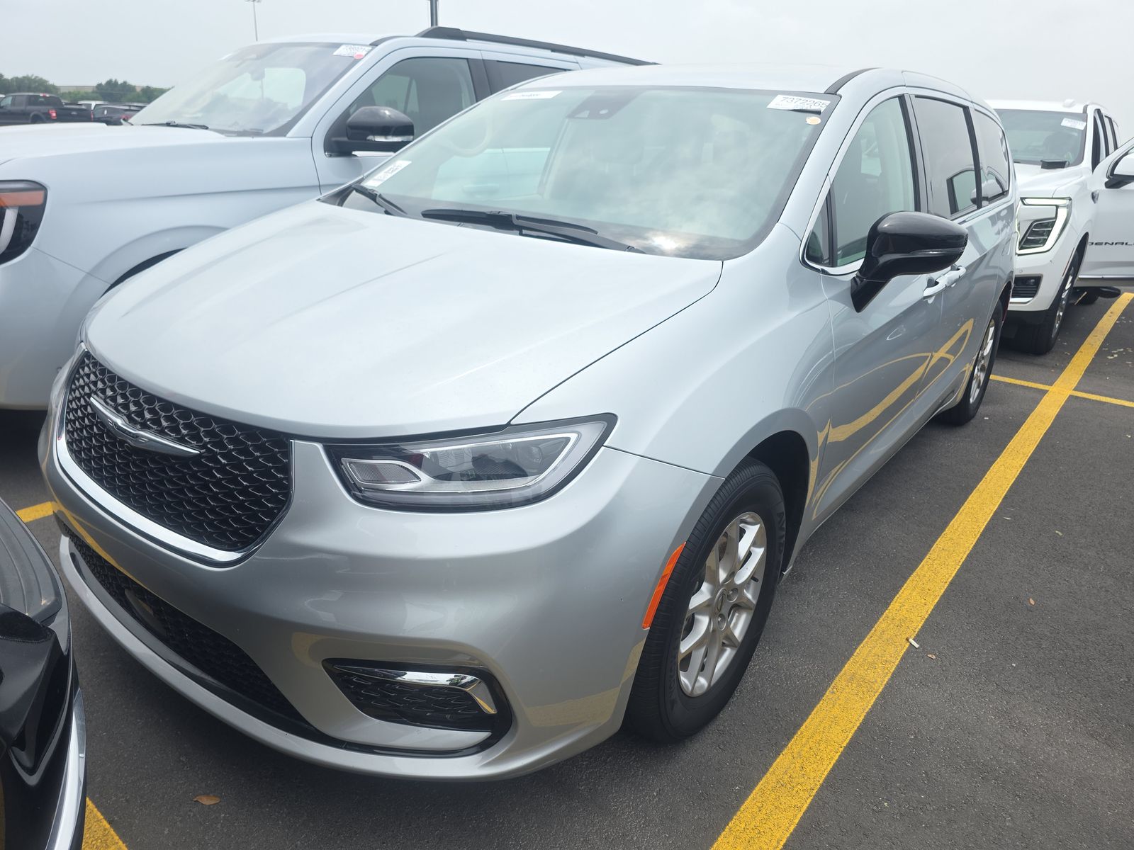 2024 Chrysler Pacifica Touring L FWD