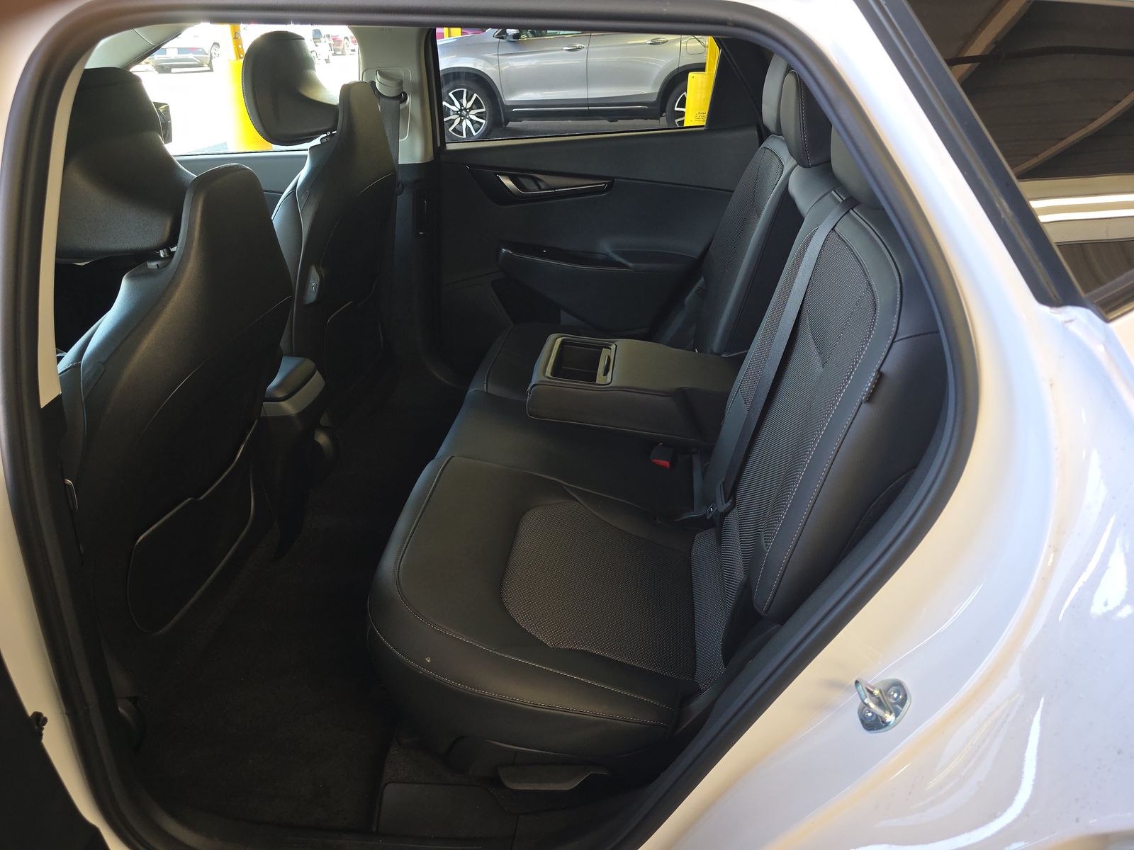 KIA EV9 - 10