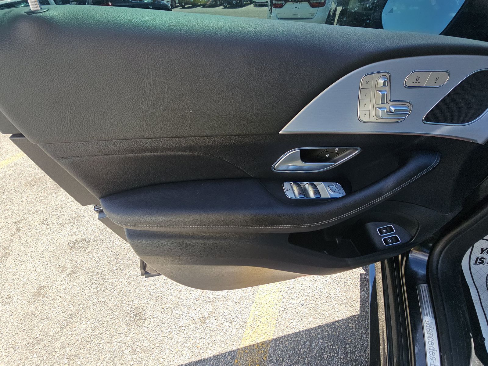 MERCEDES-BENZ GLE - 10