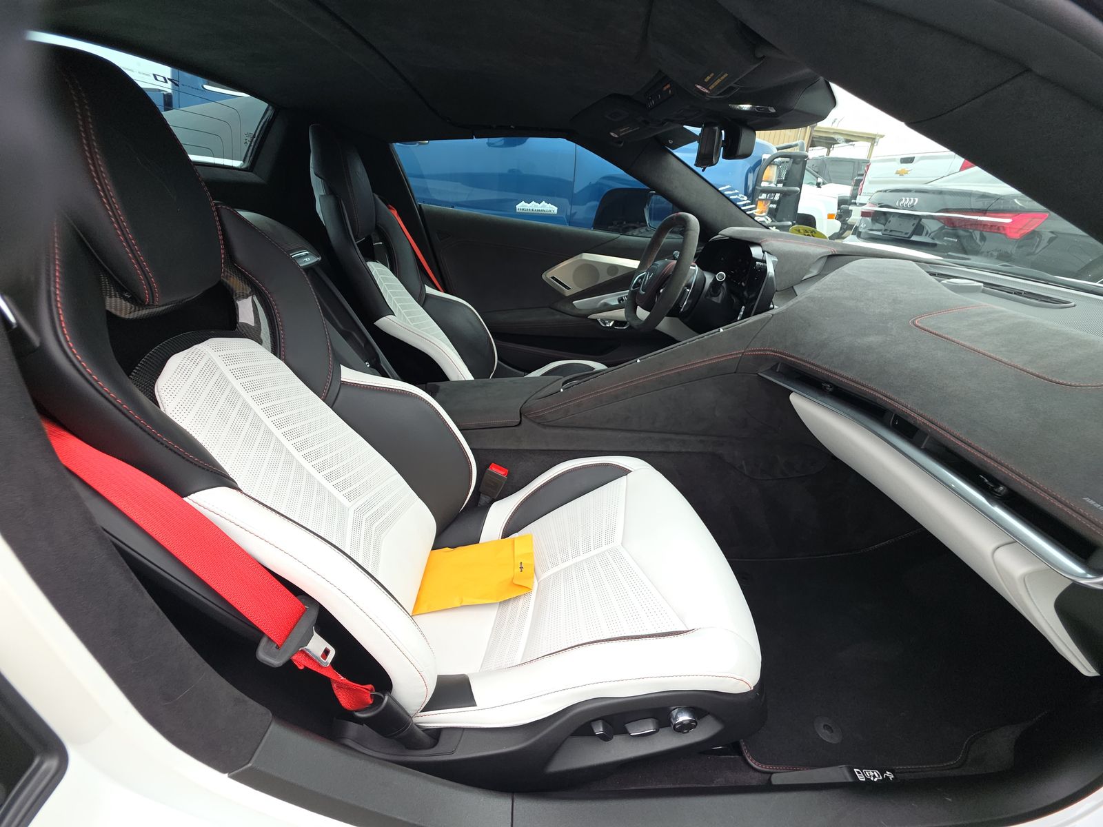 CHEVROLET CAMARO - 9