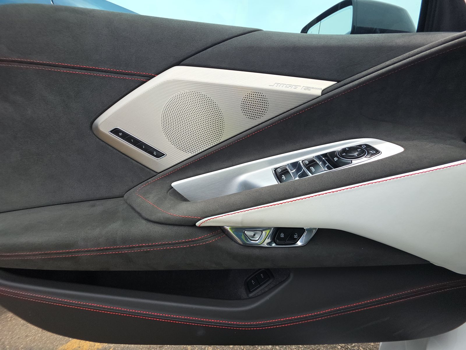 CHEVROLET CAMARO - 10