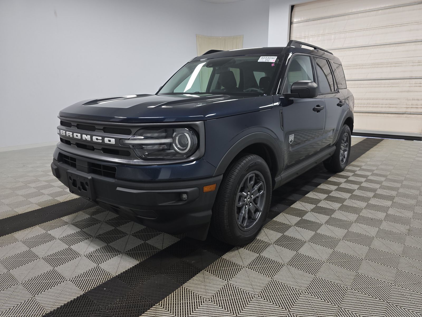 FORD BRONCO - 1
