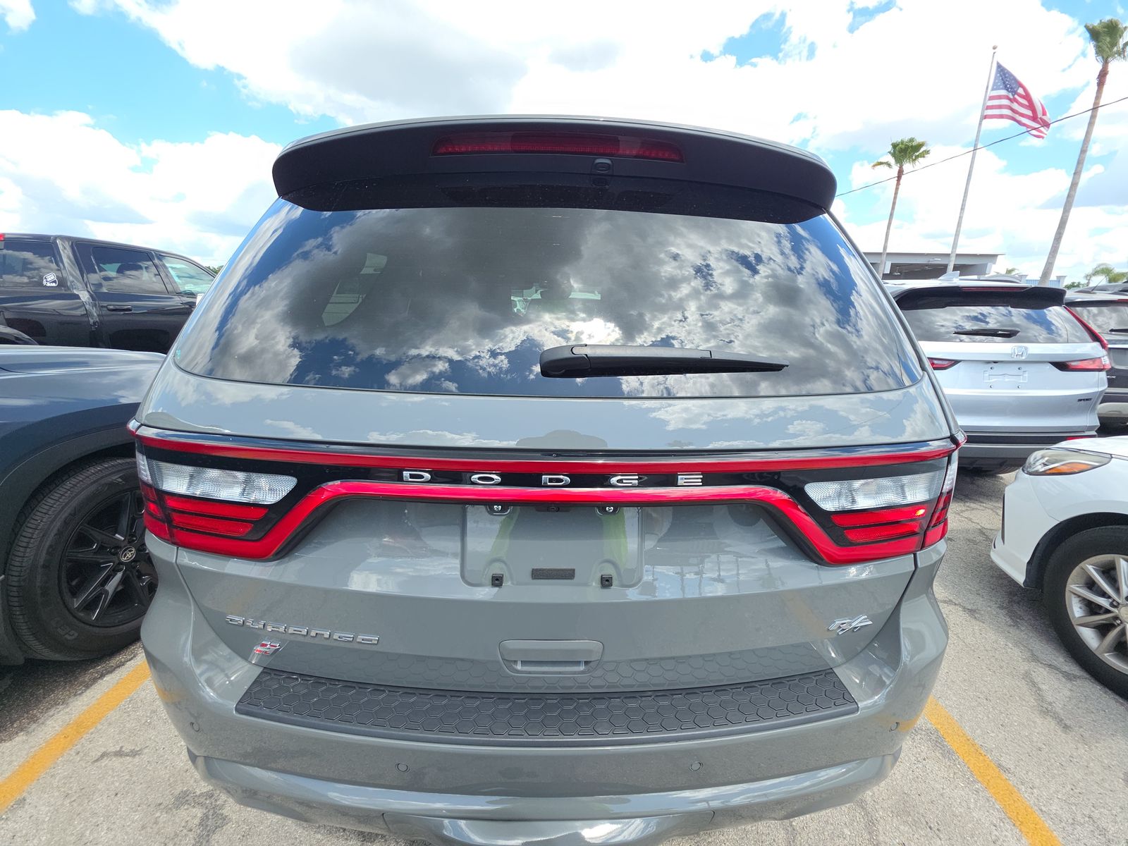 DODGE CHALLENGER - 6