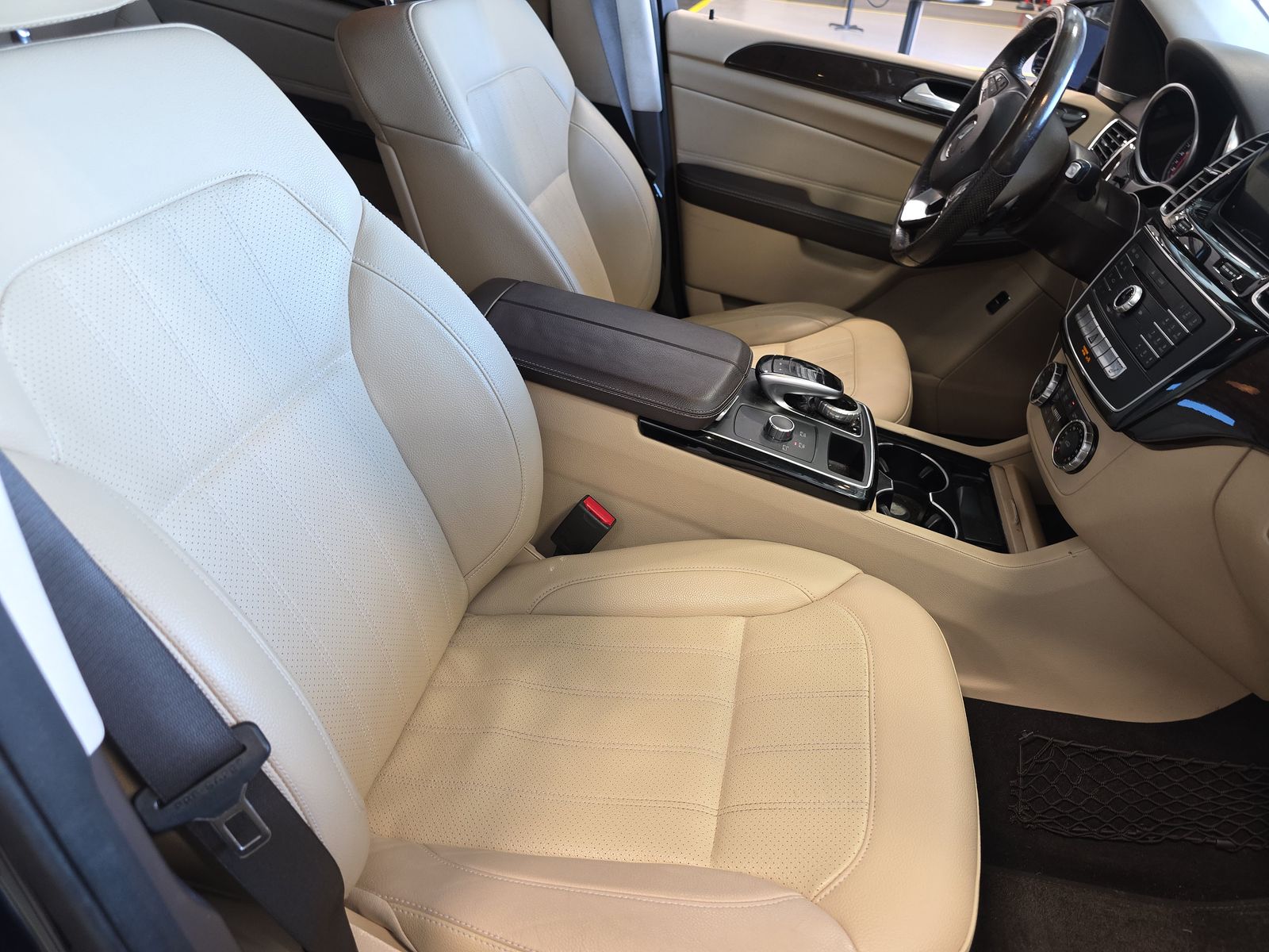 MERCEDES-BENZ GLE-CLASS - 9