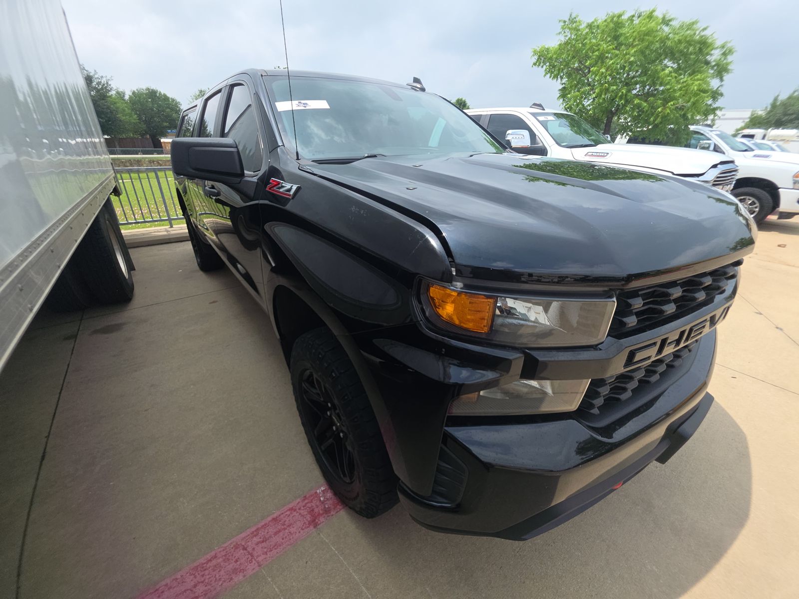 CHEVROLET SILVERADO - 4