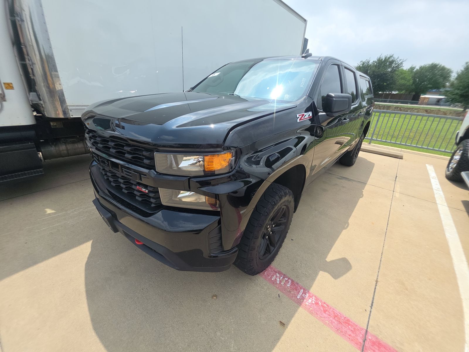 CHEVROLET SILVERADO - 1